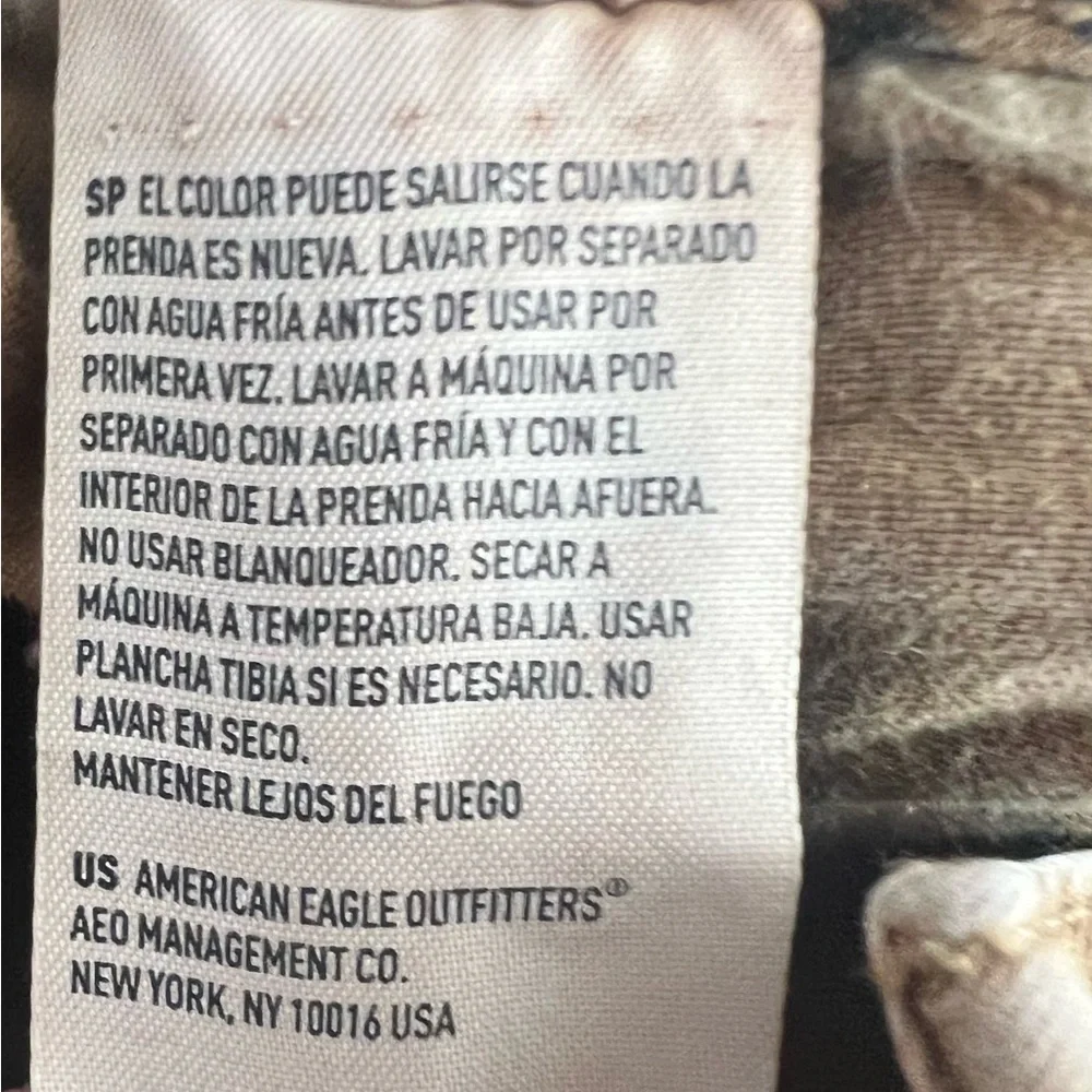 American Eagle Flex Pants
Size:32x32 - Picture 6 of 9